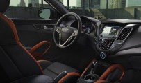 Hyundai-Veloster-Turbo-2016-3